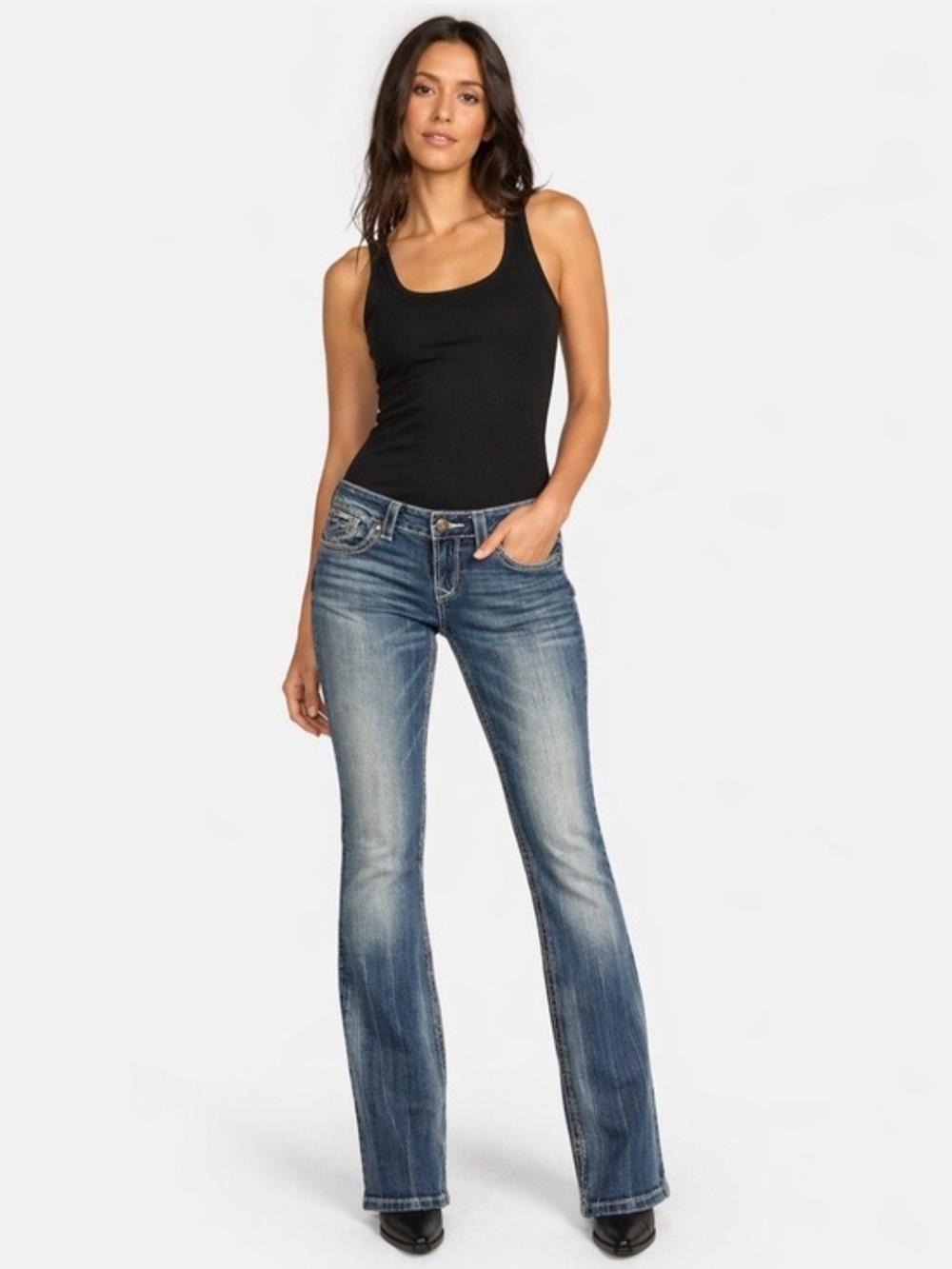 Women's Bootcut Jeans in Medium Faded Blue